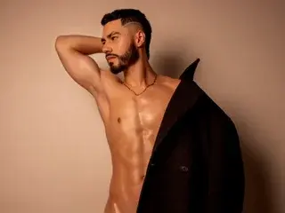 Streamate Adult Webcams of Cameros_Pierce