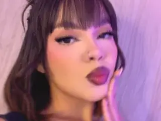Streamate Watch Live Sex Cams of Emily_Klumm