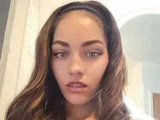 Streamate Free Porn Cam of CassandraCane