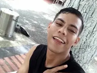 Streamate Sex Cam of KealRiya