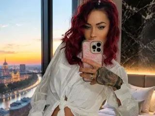 Streamate Adult Webcam of MeghanLuxe