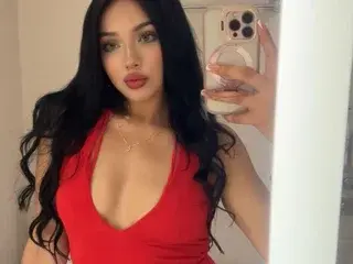 Streamate Live Sex Cam of Lilly_Tylor