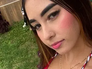 Streamate Free Live Porn of Charit_ggh