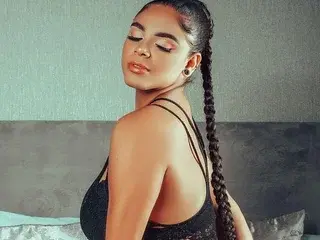 Streamate Sex Cam of SERENNAWALACE