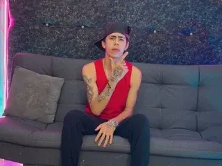 Streamate Free Porn Cam of edwin_bigcock