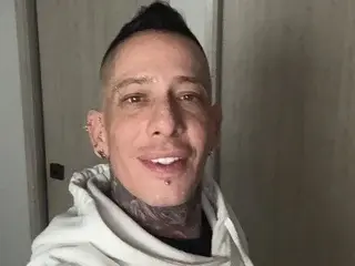 Streamate Free Live Porn of Santyof19