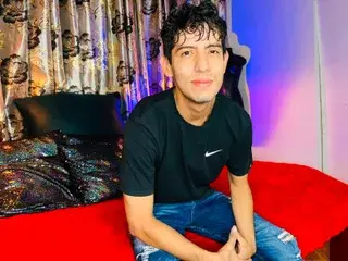 Streamate Sex Cam of sexyhairy19