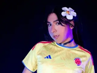 Streamate Live Sex Cam of ZoeeMorettii