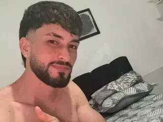 Streamate Best live sex cam show of LiamAshford_os