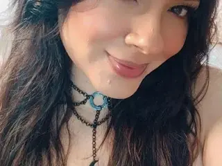 Streamate Adult Webcams of SophieCurvess