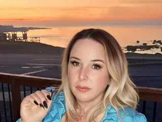 Streamate Adult Video Chat of TITANIC_TITS