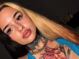 Streamate Adult Webcams of HoneyDripsOnYou