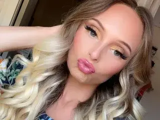 Streamate Nude Webcam of Ashley699