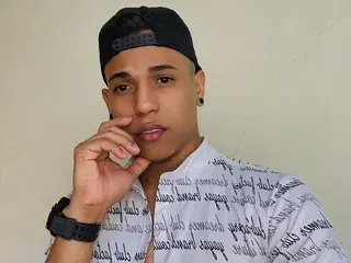 Streamate Nude Webcam of yoximanuelprime