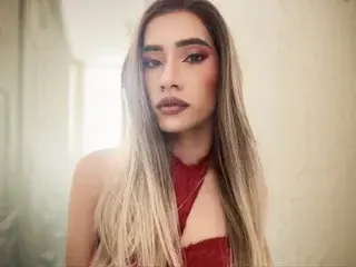 Streamate Sex Chat of Camiiniieves