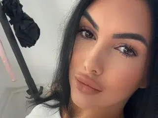 Streamate Watch Live Sex Cams of AliraNightvale