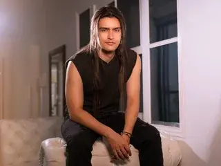 Streamate Nude Webcam of LucaHoffman