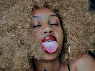 Streamate Live Porn of Airwhisper
