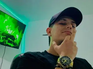 Streamate Sex Cam of DirtyXCoupleX