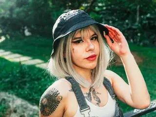 Streamate Best live sex cam show of SamyShark21