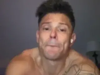 Streamate Live Sex Cam of Str8lockd32
