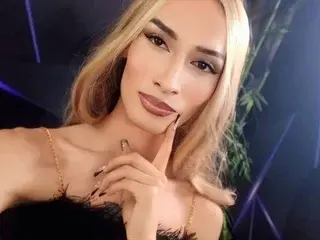 Streamate Free Porn Cam of YolePero