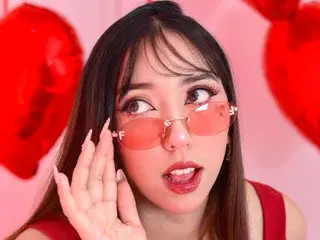 Streamate Adult Webcams of Emi_Star