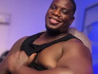 Streamate Watch Live Sex Cams of MuscularJohn