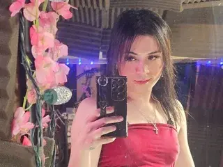Streamate Watch Live Sex Cams of MichelleFlowers