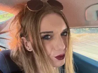 Streamate Watch Live Sex Cams of sara_ftw