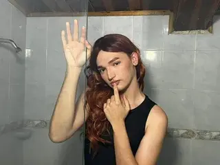 Streamate Live Porn of EmmaHiltton