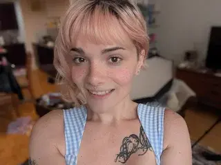 Streamate Free Porn Cam of EmmyAngeles