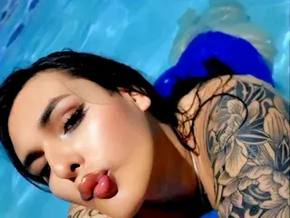Streamate Watch Live Sex Cams of Sarah_Dolls