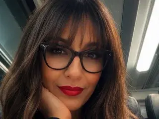 Streamate Nude Webcam of SenoritaLunaaX