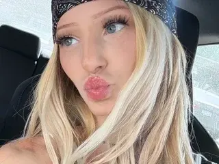 Streamate Adult Webcam of theselenarainx