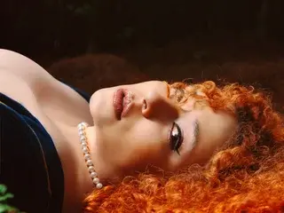 Streamate Best live sex cam show of IsadiaRousso