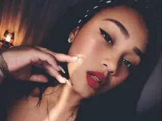 Streamate Live Sex of cherrydoll_aura