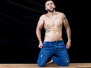 Streamate Free Porn Cam of Erickblake
