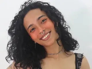 Streamate Watch Live Sex Cams of Agnis