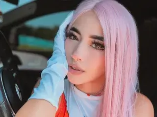 Streamate Nude Webcam of LolaTorress