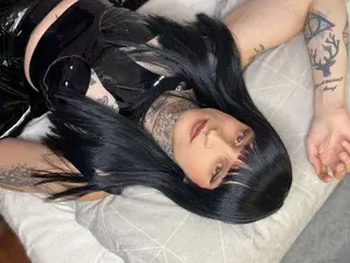 Streamate Watch Live Sex Cams of Shiira