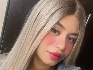 Streamate Free Porn Cam of aprildanielss