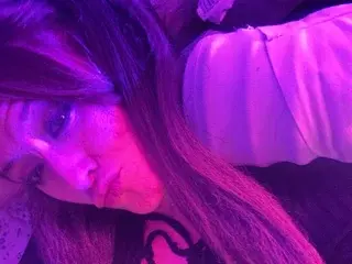 Streamate Live Sex Cam of Darnette_Daisy