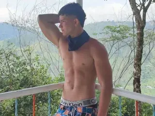 Streamate Best live sex cam show of JamesScott18