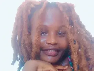 Streamate Best Webcam of Petite_me
