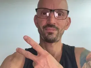 Streamate Free Porn Cam of Breadman_2002