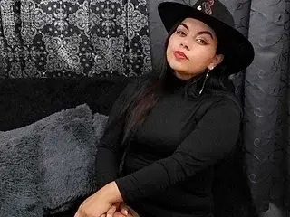 Streamate Nude Webcam of KarlaaGreenn