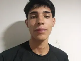 Streamate Live Porn of Camiloambar