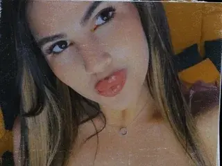 Streamate Nude Webcam of GiuliaHarvey