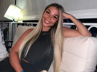 Streamate Watch Live Sex Cams of AssmerisingX